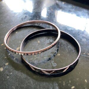 Silver tone set of 2 bracelet